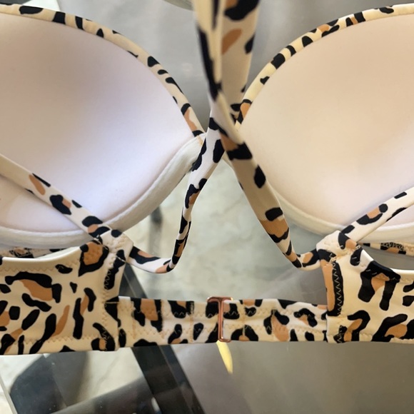 Shade & Shore cheetah bikini top size 34B - Picture 4 of 4